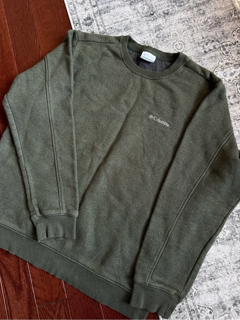 Columbia Olive Green Crewneck Sweatshirt Pullover Men’s Size Large NWOT
